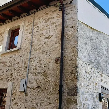 Casetta Tipica In Borgo, Indipendente, Ristrutturata 拉奎拉